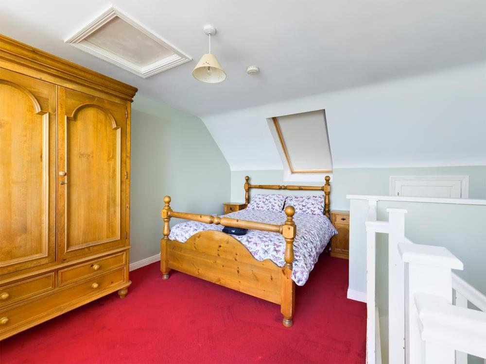 Holiday Apartment Iris Уотърфорд Екстериор снимка