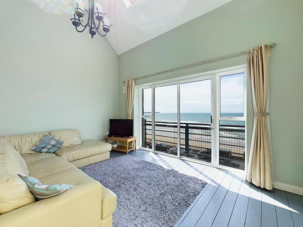 Holiday Apartment Iris Уотърфорд Екстериор снимка